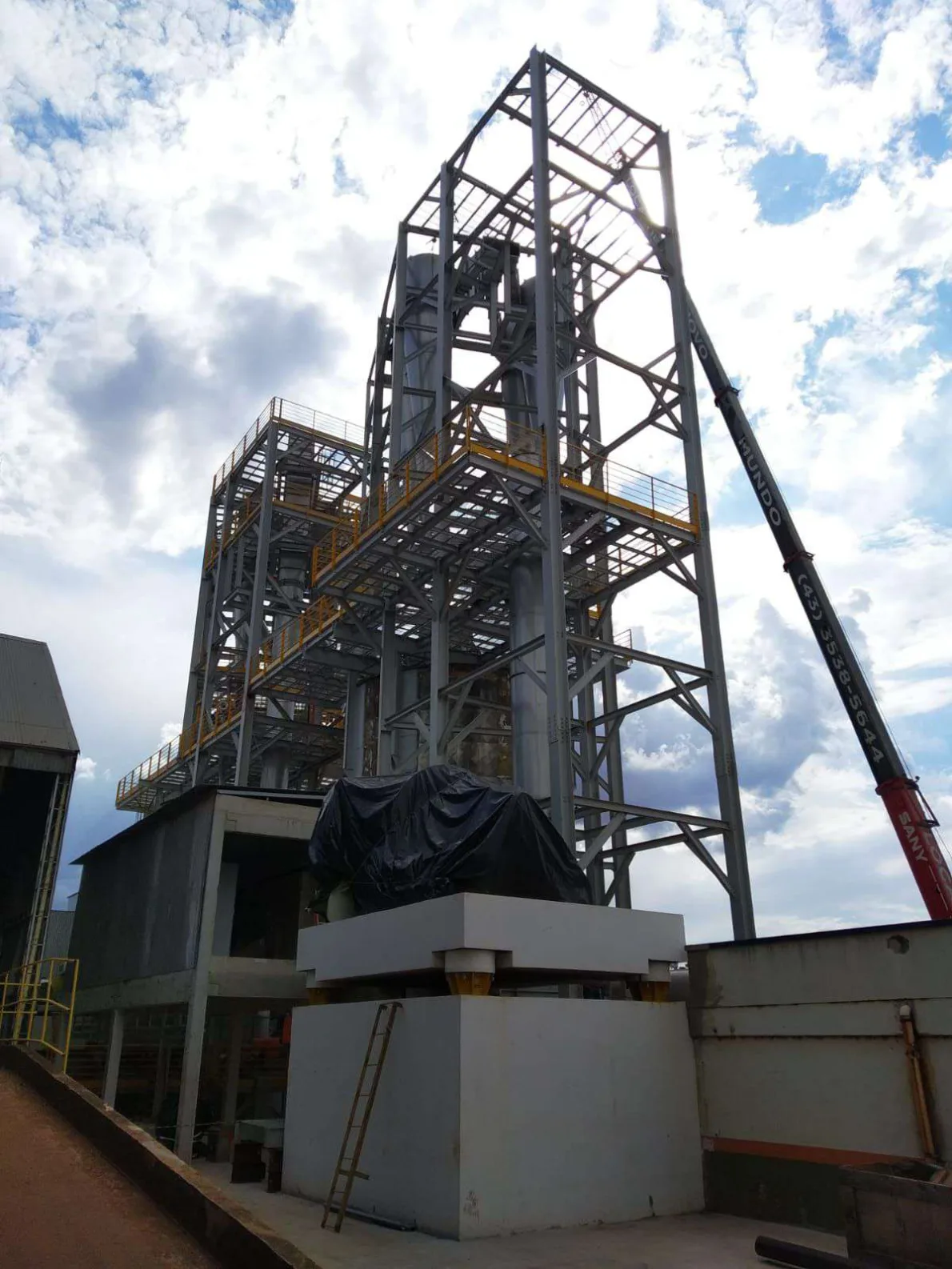 Estrutura metálica montada pela Metalúrgica Novo Mundo